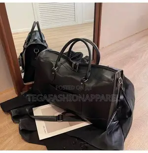Minimalist Plain Leather Duffel Bag
