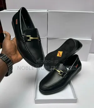 Clarks Black Leather Shoes Aku 7p