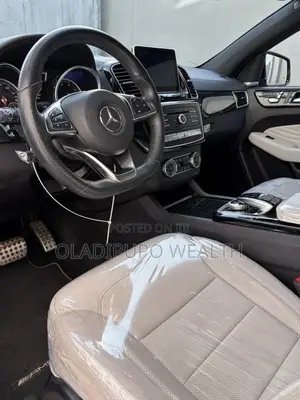 Mercedes-Benz GLE-Class 2016 Gray
