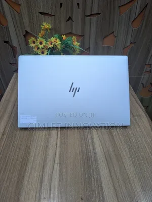 Laptop HP EliteBook 655 G9 16GB Intel Core i7 SSD 512GB