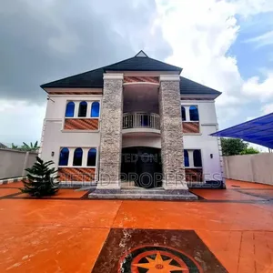 5bdrm Duplex in Shell Co Operative for sale