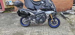 Yamaha 2021 Black