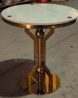 Big Side Stools Tale