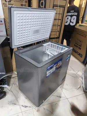 Brand New Skyrun 155l Deep Freezer Available for Immediate Pickup