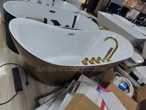 Gold Acrylic Bathtub With Complete Taps