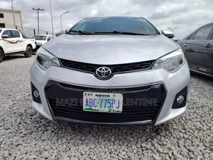 Toyota Corolla 2015 Silver