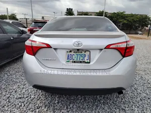 Toyota Corolla 2015 Silver