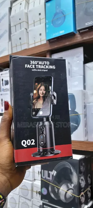 Q02 Auto Face Tracking Selfie Stick Tripod