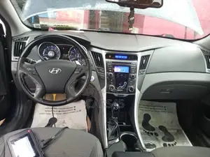 Hyundai Sonata 2012 Blue
