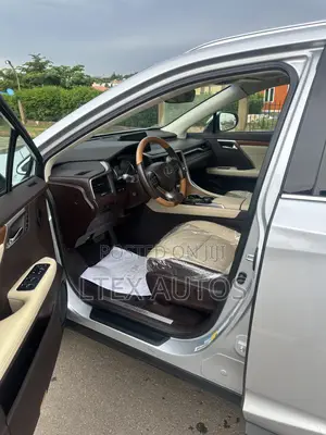 Lexus RX 350 FWD 2017 Silver