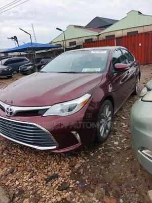 Toyota Avalon XLE 4dr Sedan (3.5L 6cyl 6A) 2015 Red