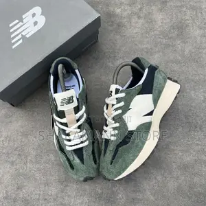 Original New Balance 327 Green and Cream Sole