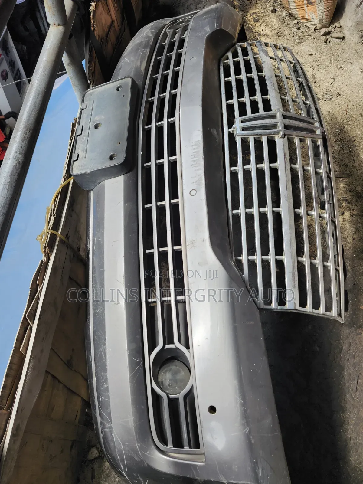 Complete Front Bumper Lincoln Navigator