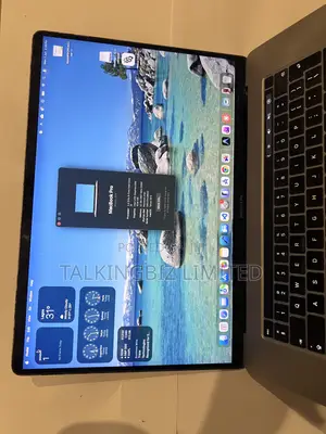 Laptop Apple MacBook Pro 2019 32GB Intel Core i9 SSD 512GB