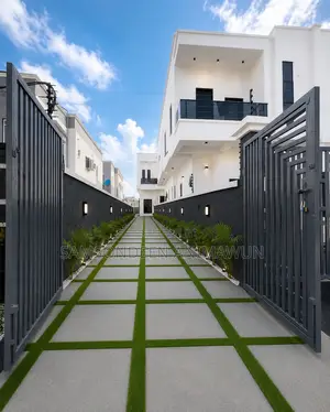 Transform Your Compound With Artificial Grass