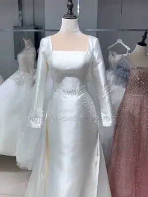 Satin Mermaid Wedding Gown With Detachable Skirt – Style 653