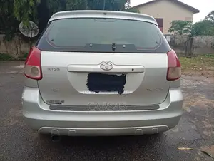 Toyota Matrix 2003 Silver