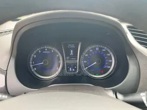 Hyundai Azera Base 2012 Brown