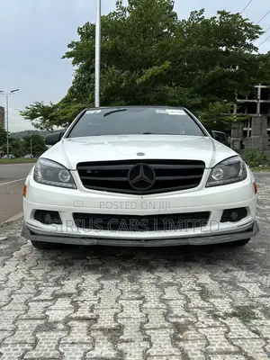 Mercedes-Benz C300 Sport Sedan RWD (3.0L 6cyl 6M) 2010 White