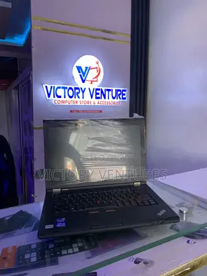 Laptop Lenovo ThinkPad T430 4GB Intel Core i5 HDD 500GB