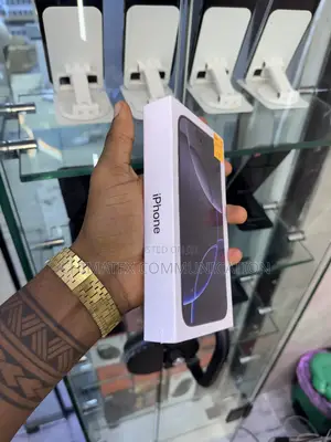 New Apple iPhone 16 Pro Max 256 GB Black