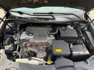 Toyota Camry SE 4dr Sedan (2.5L 4cyl 6A) 2013 Black