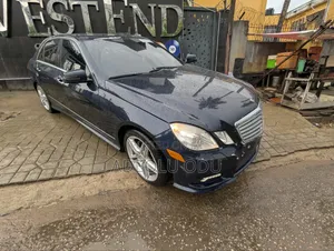 Mercedes-Benz E350 2013 Blue