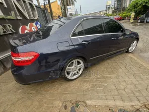 Mercedes-Benz E350 2013 Blue