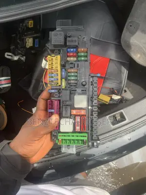 204 Fuse Box