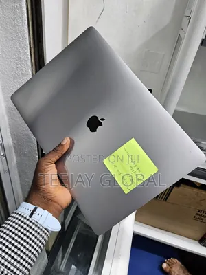 Laptop Apple MacBook Pro 2021 M1 32GB Intel Core i9 SSD 1T