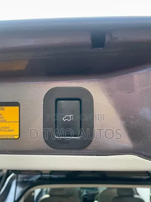 Toyota Sienna XLE 7 Passenger Mobility 2012 Gray