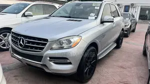 Mercedes-Benz M Class ML 350 4Matic 2013 Silver