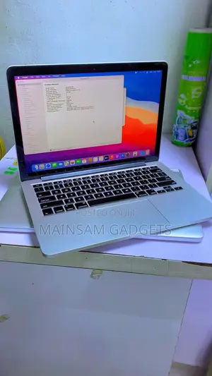 Laptop Apple MacBook Pro 2015 8GB Intel Core i5 SSD 256GB