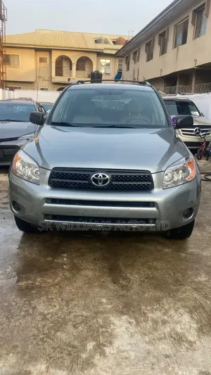 Toyota RAV4 2.0 4x4 2007 Green