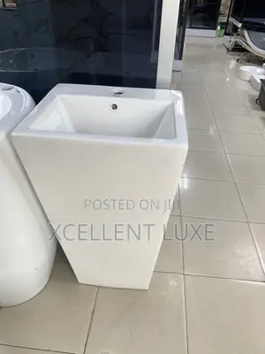 Free Standing Ceramic Wash Hand Basin. With Tap Bench