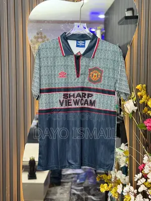 Manchester United Polo Merch