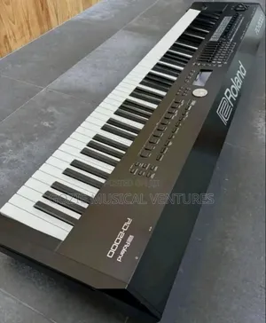 Roland Rd-2000 Stage Piano 88 Key's Synthesizer Workstation