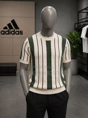 Hug Thick Knitted T-Shirts (Original Quality)