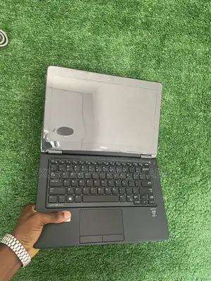 Laptop Dell Latitude E7240 8GB Intel Core i7 SSD 128GB