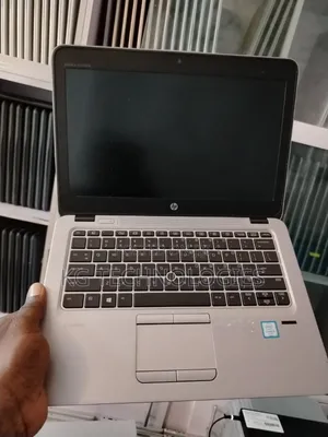 Laptop HP EliteBook 820 G3 8GB Intel Core i5 SSD 256GB