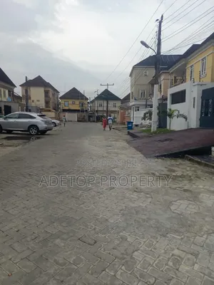 Furnished 5bdrm Duplex in Cheive View Estate, Chevron for sale