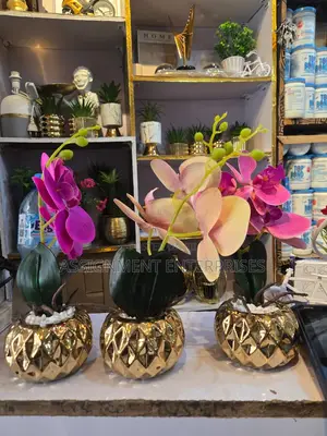 Flamboyant Orchid Table Flowers