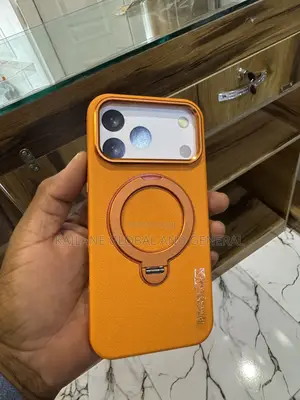 iPhone 17pm Cover
