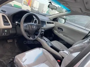 Honda HR-V 4dr SUV (1.5L 4cyl CVT) 2016 Silver