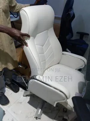 Executive Office Chair