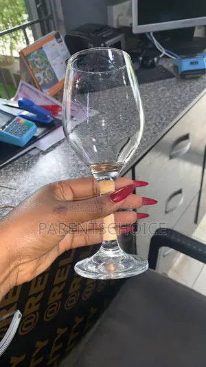 Red and White Wine Glass Cup- 6 Pieces