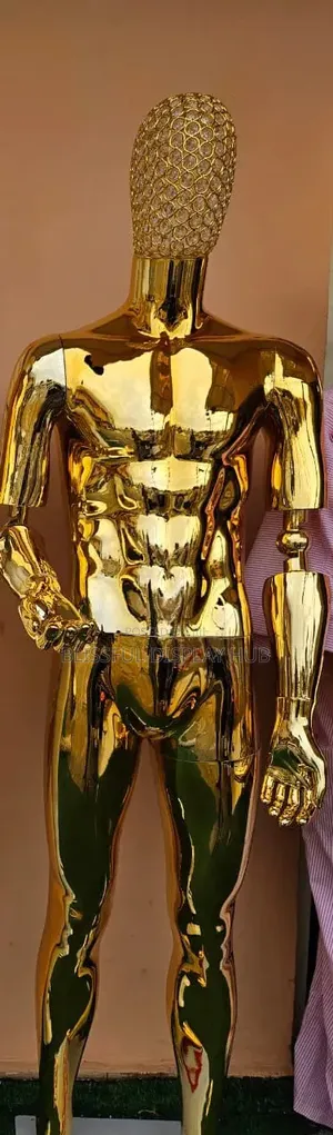 Foreign Gold Male Mannequin With Basket Head