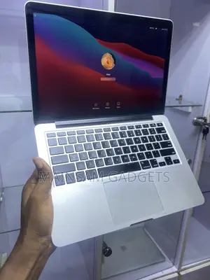 Laptop Apple MacBook Pro 2015 16GB Intel Core i7 SSD 512GB