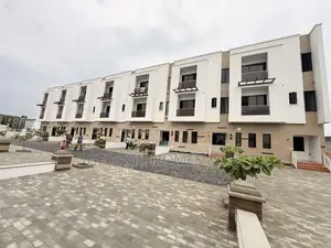 4bdrm Townhouse/Terrace in Jahi for sale
