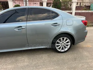 Lexus IS 250 2010 Blue